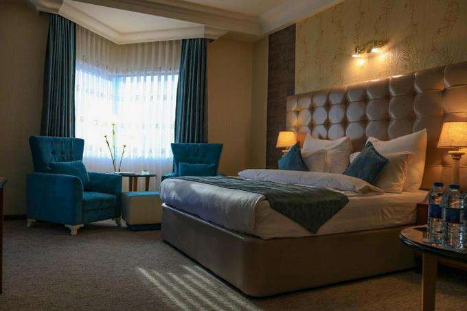 هتل گرند اروپا باکو ، رزرو هتل باکو