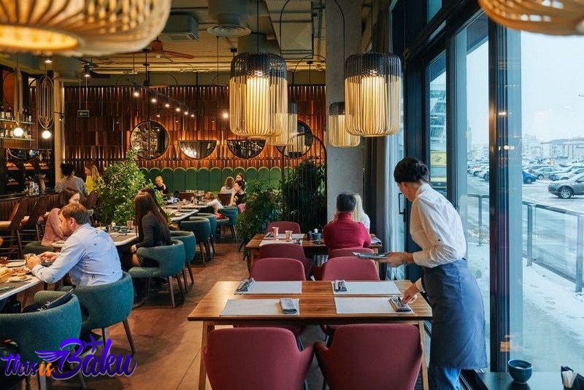 تور باکو_  هتل باکو _  ویزای باکو_ رستوران‌ ایرانی باکو_